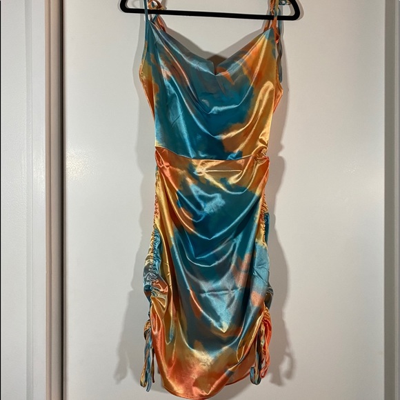 Nasty Gal Dresses & Skirts - Brand new Nasty Gal turquoise & orange midi dress